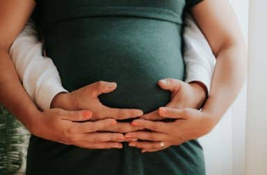 1-guide-parentalite-accompagner-son-enfant-de-la-naissance-a-ladolescence