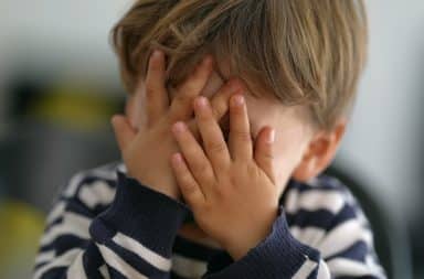 1-mon-enfant-se-cache-quand-il-est-gene-que-comprendre