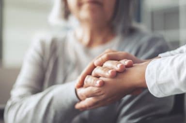 1-obligation-alimentaire-quand-aider-ses-parents-devient-une-contrainte-legale